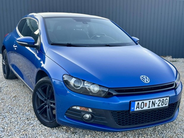 Volkswagen Scirocco 2.0 CR TDI DSG