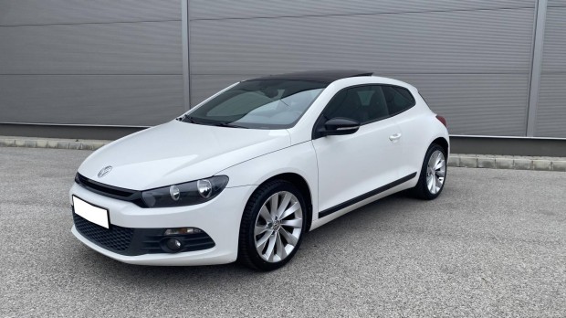 Volkswagen Scirocco 2.0 CR TDI DSG