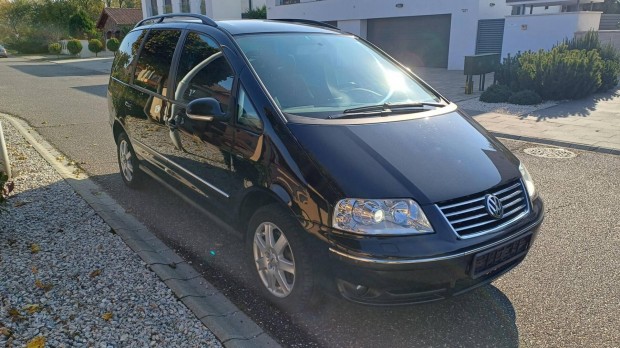 Volkswagen Sharan 1.9 PD TDI 4Motion 210E KM -...