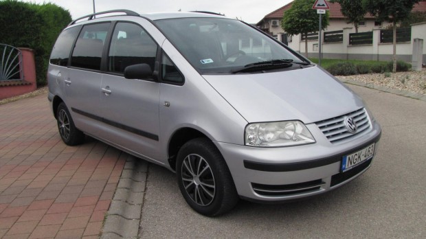 Volkswagen Sharan 1.9 PD TDI 7- Szemlyes. Telj...