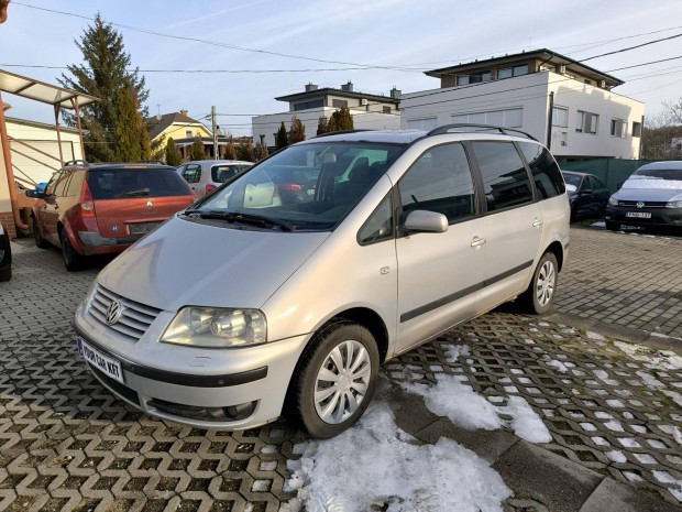 Volkswagen Sharan 1.9 PD TDI Comfortline