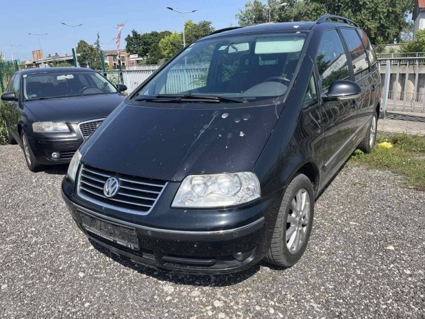 Volkswagen Sharan 1.9 PD TDI Comfortline Tiptro...