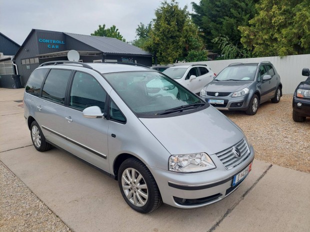 Volkswagen Sharan 1.9 PD TDI Tiptronic 7 személ...