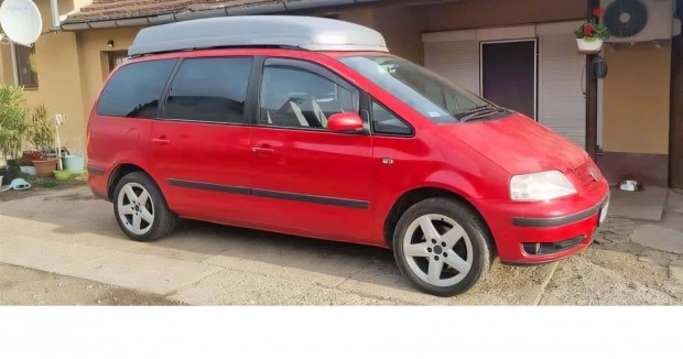 Volkswagen Sharan 1.9 PD TDI elad