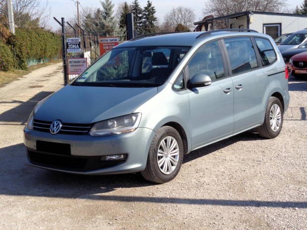 Volkswagen Sharan 2.0 CR TDI Trendline Parkarad...