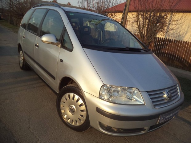 Volkswagen Sharan 2.0 PD TDI Comfortline