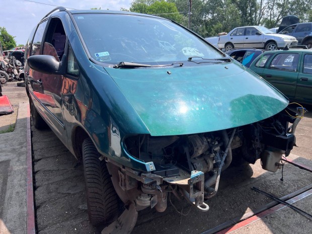 Volkswagen Sharan (1997) 1.9TDI AFN Alkatrészek #M2730
