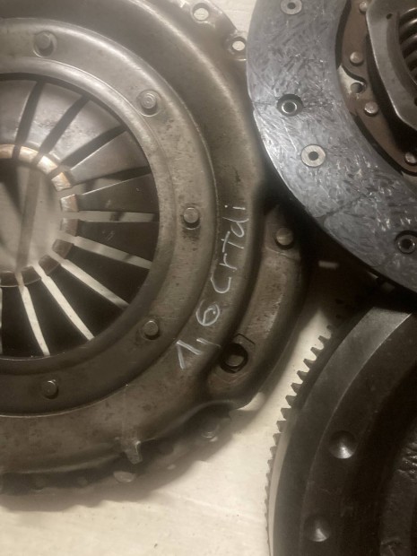 Volkswagen Skoda 1.6 Crtdi komplett kuplung szett