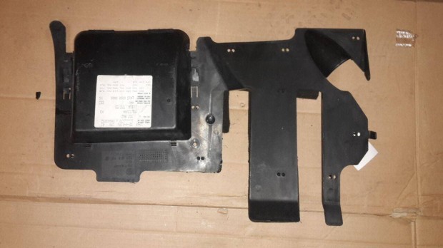 Volkswagen T4 Transporter Multivan Caravelle biztos�t�kt�bla burkolat