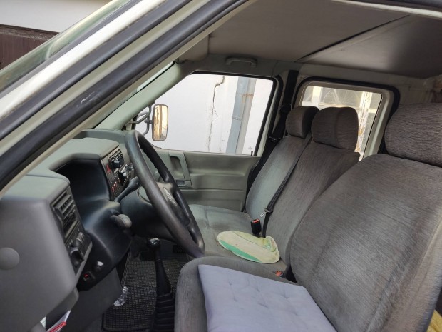 Volkswagen T4 dupla kabinnal platval 