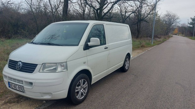 Volkswagen T5 transporer 1.9tdi