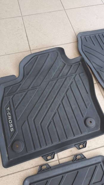 Volkswagen T-Cross gyri gumisznyeg