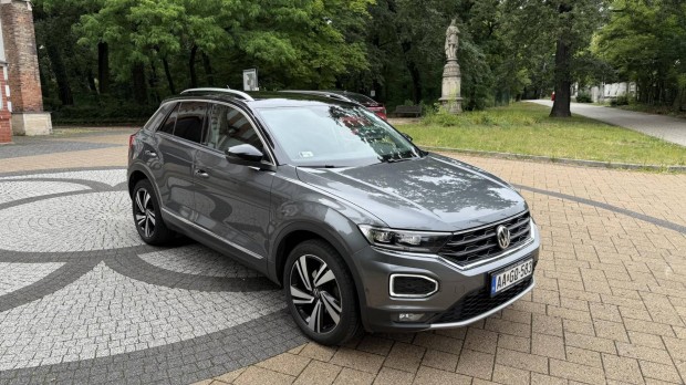 Volkswagen T-ROC 1.6 TDI SCR IQ.Drive Alkalmi V...
