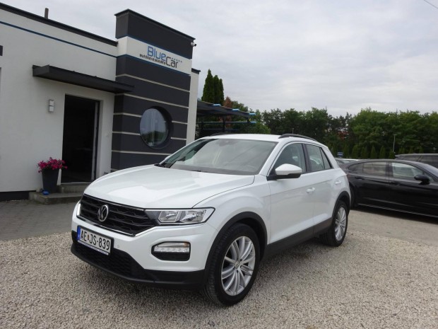 Volkswagen T-ROC 1.6 TDI SCR Style KM:78ezer!!!...