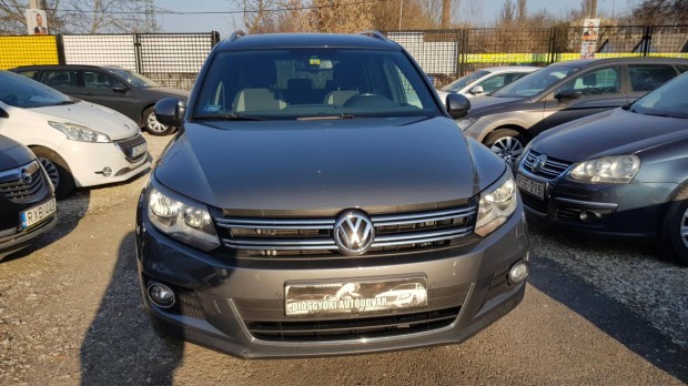 Volkswagen Tiguan 1.4 TSi Trend&Fun BMT Auto Kl...