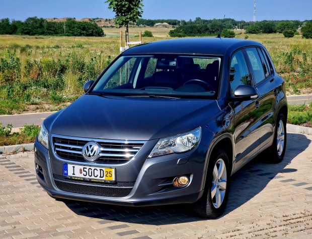 Volkswagen Tiguan 2.0 Tsi Trend&Fun EU5 Navi-KA...