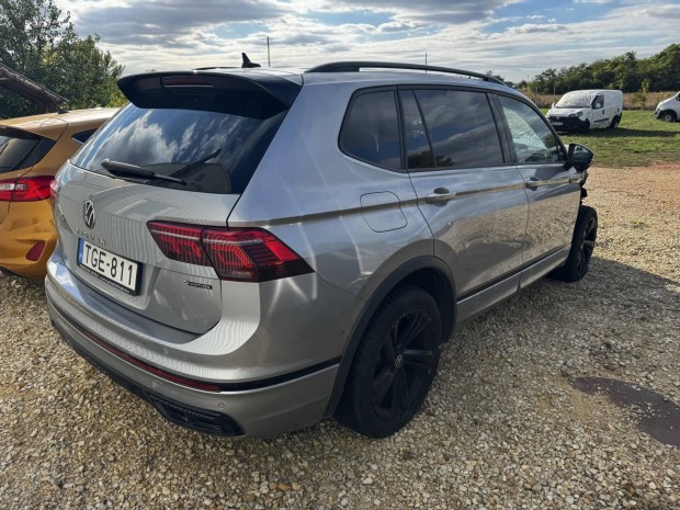 Volkswagen Tiguan Allspace 2.0 TDI R-Line 4Moti...