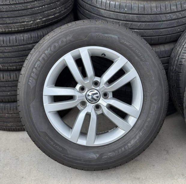 Volkswagen Tiguan I 16 ny�ri szett gy�ri VW alufelni 215/65R16 gumi 