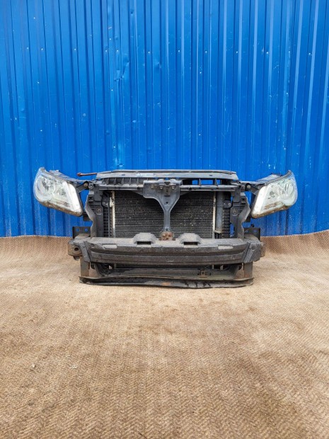 Volkswagen Tiguan gyári Hella 5N2941031C bal 5N2941032G jobb fényszóró