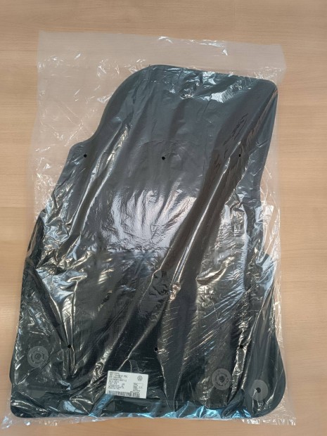 Volkswagen Touareg 2024 szvet sznyeg garnitra j