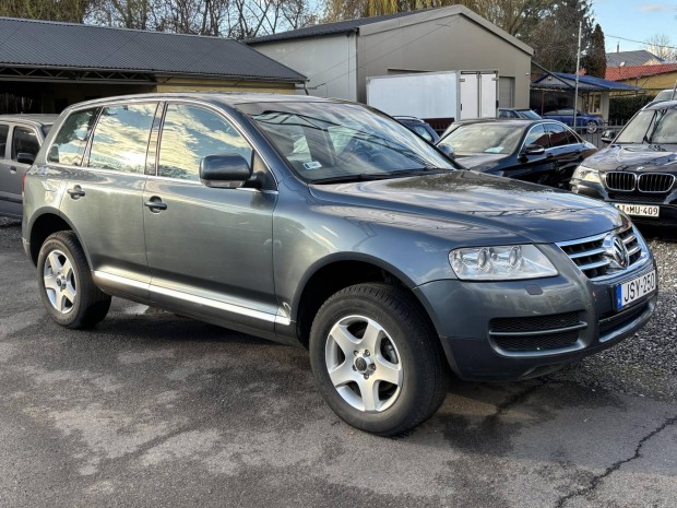 Volkswagen Touareg 2.5 R5 TDI Magyar VEZ. SZERV...