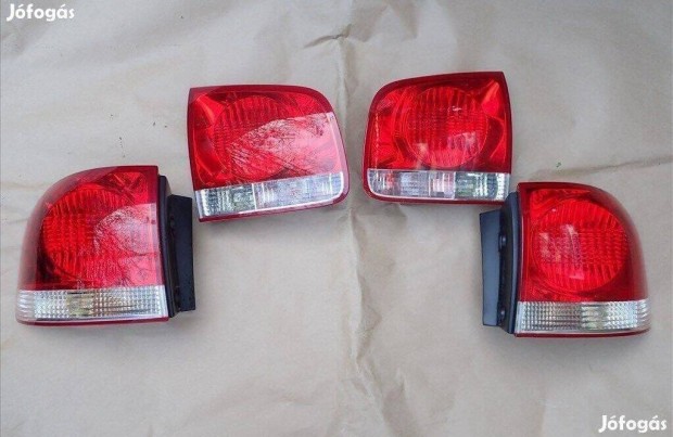 Volkswagen Touareg I hts lmpa garnitra