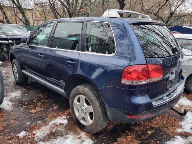 Volkswagen Touareg oldal ajt elad