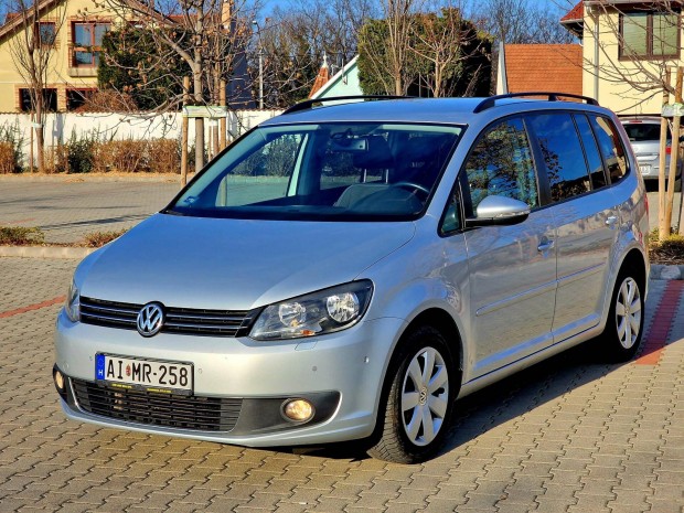 Volkswagen Touran 1.4 TSI Comfortline Navi-Park...