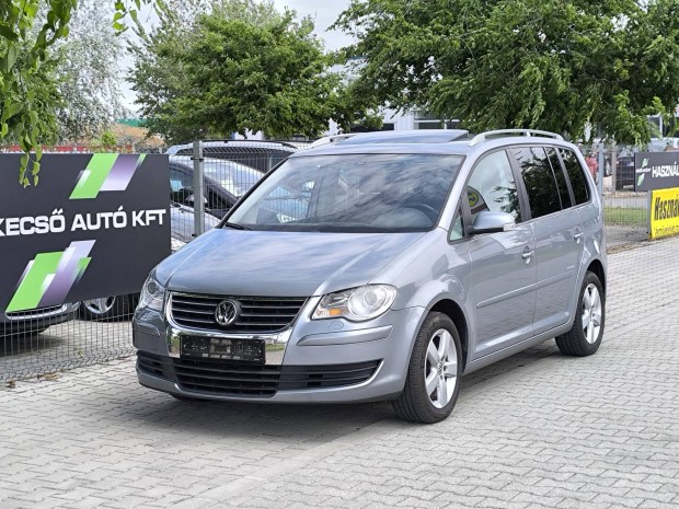 Volkswagen Touran 1.4 TSi Highline United / Új...