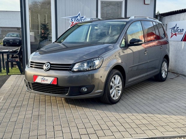 Volkswagen Touran 1.6 CR TDI Highline DSG Xenon...