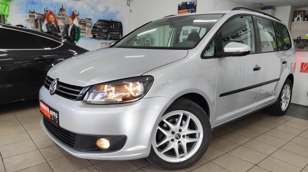 Volkswagen Touran 1.6 CR TDI Trendline Bluemoti...