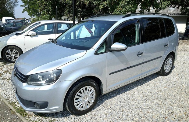 Volkswagen Touran 1.6 CR TDI Trendline Bluemoti...