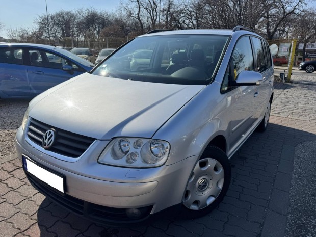 Volkswagen Touran 1.6 Magyaroszgi.Vezrls Cse...