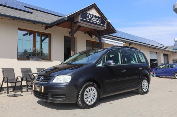 Volkswagen Touran 1.6 Trendline Magyarországi -...