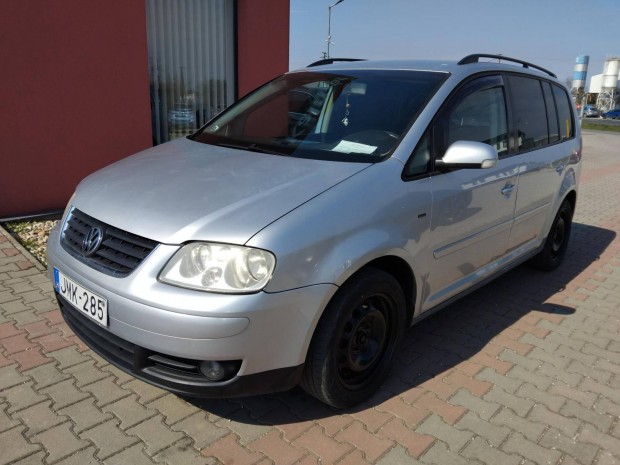 Volkswagen Touran 1.9 PD TDi