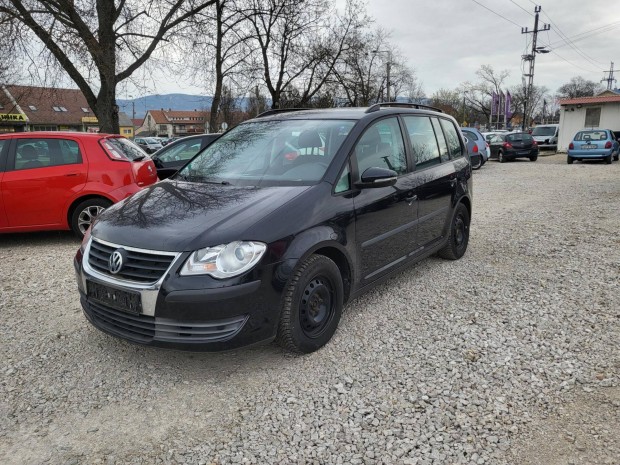 Volkswagen Touran 1.9 PD TDi Conceptline BLS MO...