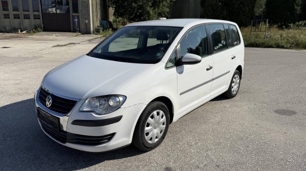 Volkswagen Touran 1.9 PD TDi Trendline Family A...