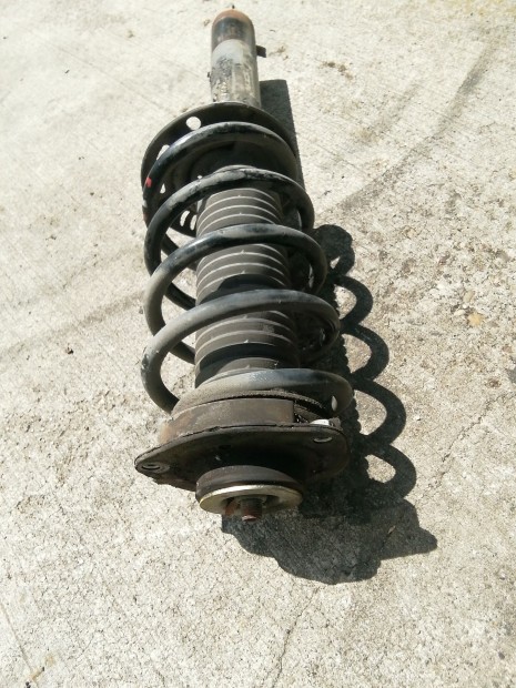 Volkswagen Touran 2005-2008 1,9 8v Diesel bal els lengscsillapt