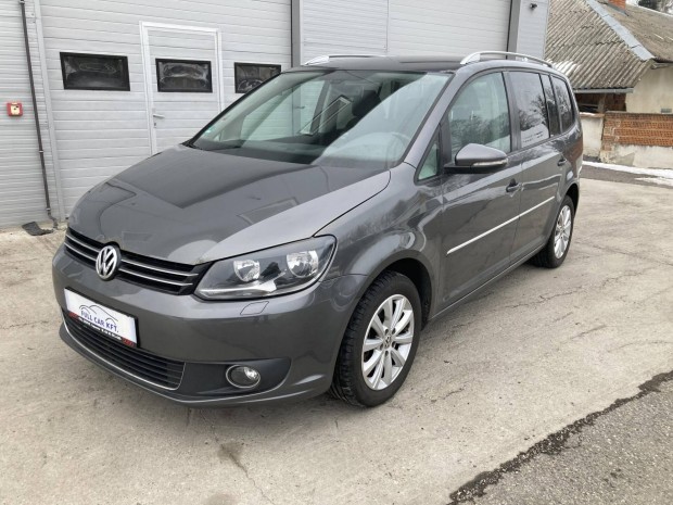 Volkswagen Touran 2.0 CR TDI Highline �ll�f�t�s...