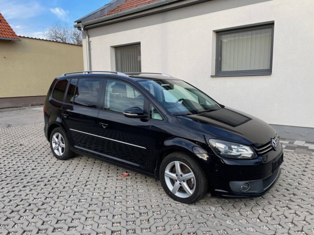 Volkswagen Touran 2.0 CR TDI Highline DSG