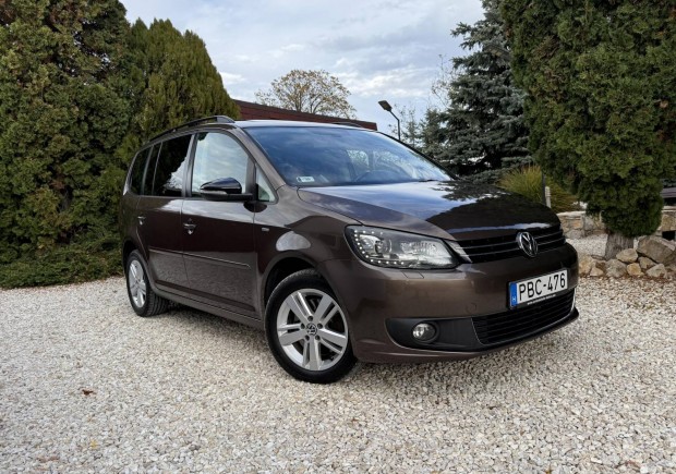 Volkswagen Touran 2.0 CR TDI Highline DSG Match...
