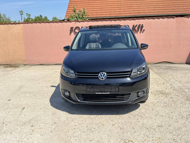 Volkswagen Touran 2.0 CR TDI Highline Match!Üve...