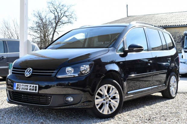 Volkswagen Touran 2.0 CR TDI LIFE D.Klma - T.R...