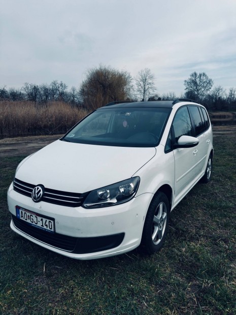 Volkswagen Touran 2.0 CR TDI (140LE) 7 szem�lyes