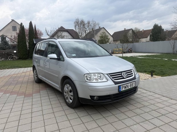 Volkswagen Touran 2.0 PD TDI Goal