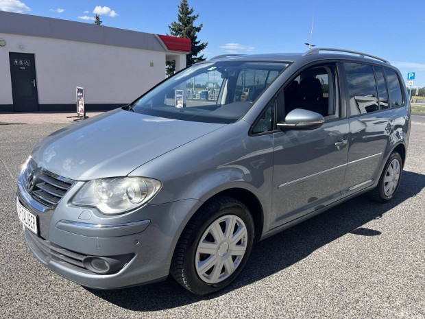 Volkswagen Touran 2.0 PD TDI Highline Family DS...