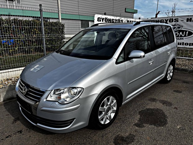 Volkswagen Touran 2.0 PD TDI Highline Family Un...