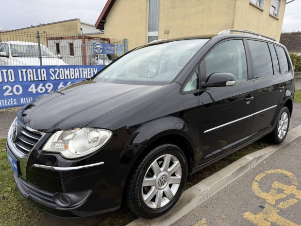 Volkswagen Touran Cross1.9 PD TDi DPF 7 Szemly...