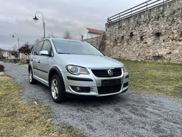 Volkswagen Touran Cross1.9 PD TDi DPF