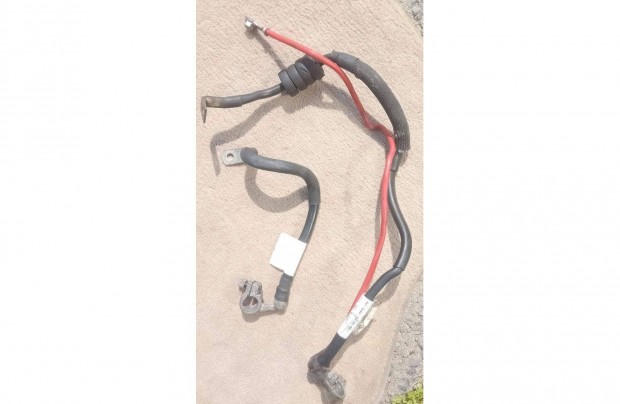 Volkswagen Touran I, Volkswagen Caddy III Pozit�v k�bel Test k�bel